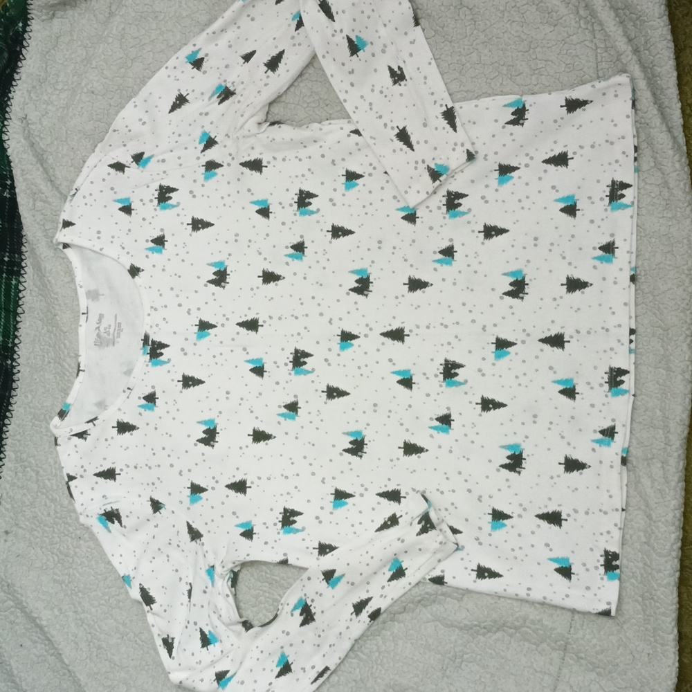 White stag winter tee size large